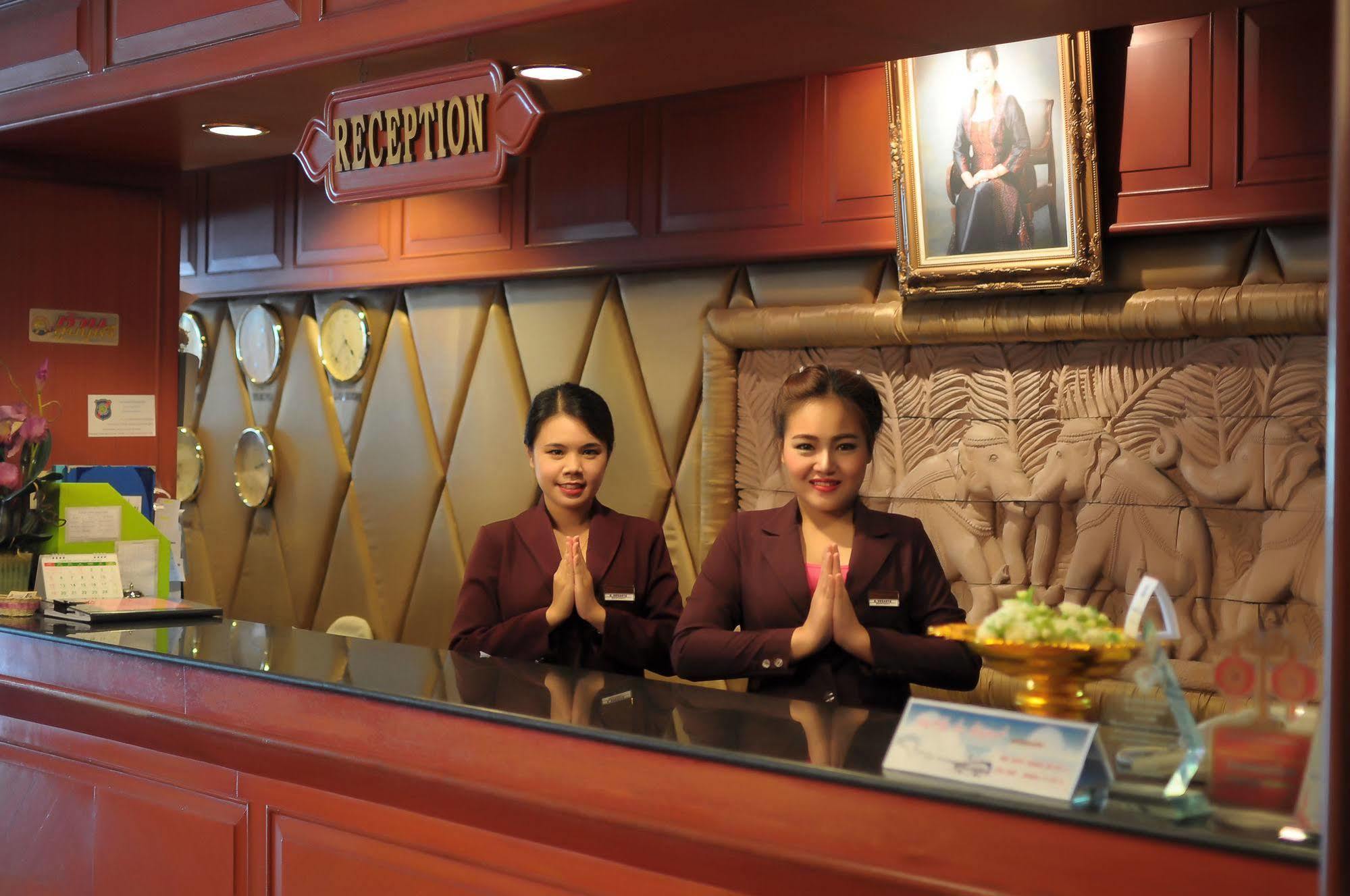 Khon Kaen Hotel Exterior foto